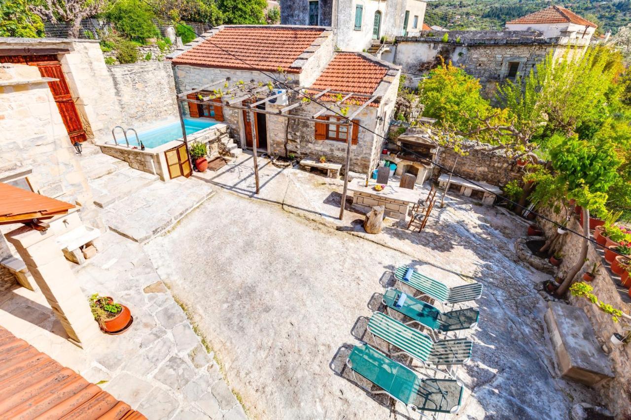 Traditional Home Vereniki With Heated Pool - By Apokoronas Villas Gavalochori Eksteriør billede